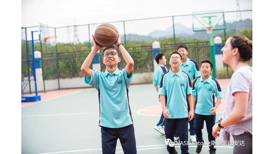 為了開學(xué)，我們隨時(shí)準(zhǔn)備著 - We are always ready for the start of the school year